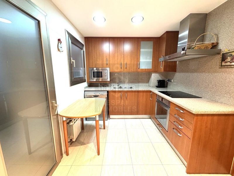 Foto 0e85115f-f1f6-4d2b-b6ce-dab36dea5d2f. Pis a Poble Nou Manresa