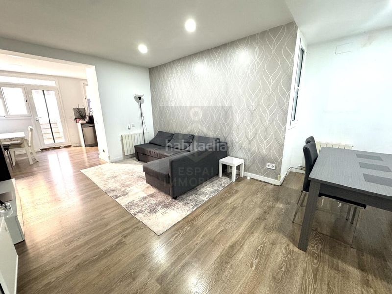 Foto ce066795-f69f-43da-bae5-adcbb1633c63. Maison dans Navarcles