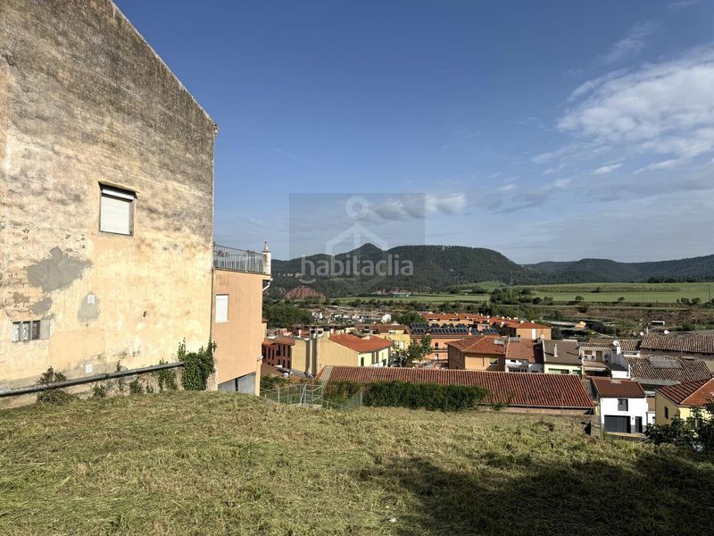 Foto c90161c9-83af-4bbf-81c7-2b1bfb08f81d. Terreny residencial a Artés
