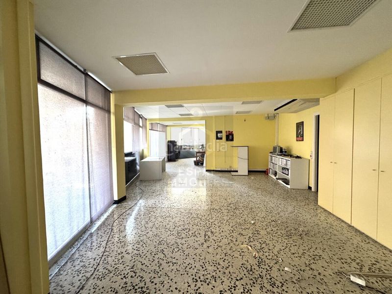 Foto 2e957ef9-c8c5-4388-a5f5-e19ebedb9acc. Local comercial a Barri Antic Manresa