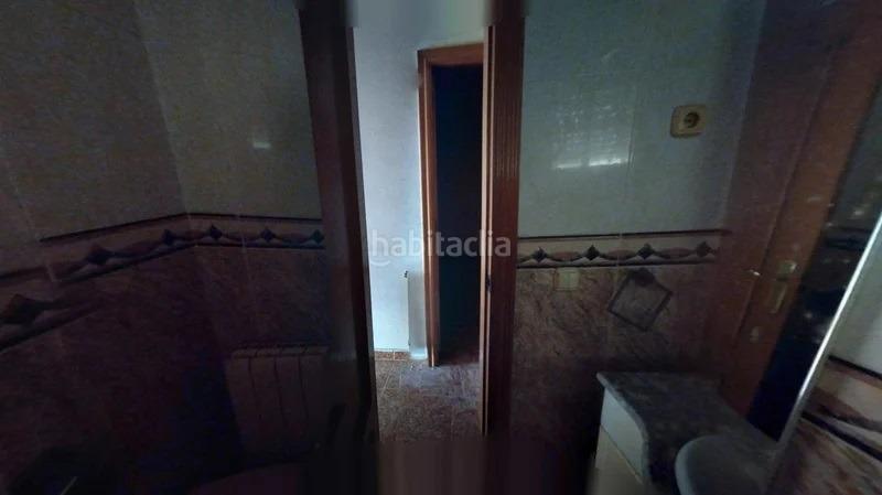 Foto 72c355be-8dd8-46b0-a4f3-e067992820a1. Casa adossada amb aparcament piscina a La Franquesa-Oasis Park Vendrell (El)