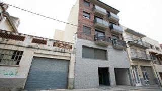 Aparcament cotxe  Carrer de sant sebastià. Plaza de aparcamiento en venta en constantí tarragona