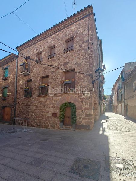 Foto 2b5bcdf2-0703-4e81-b68c-7a158fe2bbc7. Casa amb aparcament a Prades