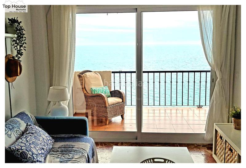 Foto e07065f8-7d9e-41ff-9ef0-0faf7312a101. Alquiler apartamento excepcional apartamento en primera linea de playa en Fuengirola