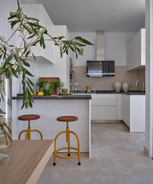 Foto 9e67e404-7e5f-4126-bf42-83bcfffe5076. Chalet mit parking pool in Valdeolletas - Las Cancelas - Xarblanca Marbella