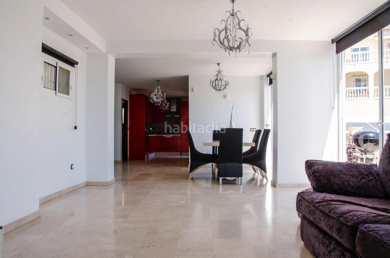 Foto 4a5d0a1e-6943-471d-8f88-d1d16bfb8843. Rent chalet with parking pool in Riviera del Sol Mijas