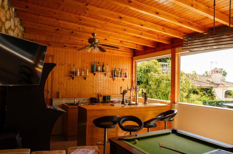 Foto 8fd4ce38-a0a0-4bdd-bc3a-80e3778cc658. Rent chalet with parking pool in Riviera del Sol Mijas