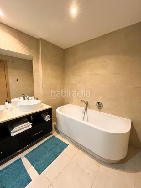 Foto aa355aa6-33e6-4189-b269-cfbf759746e8. Apartamento estupendo piso en urbanización de lujo con espectaculares vistas al mar en Marbella