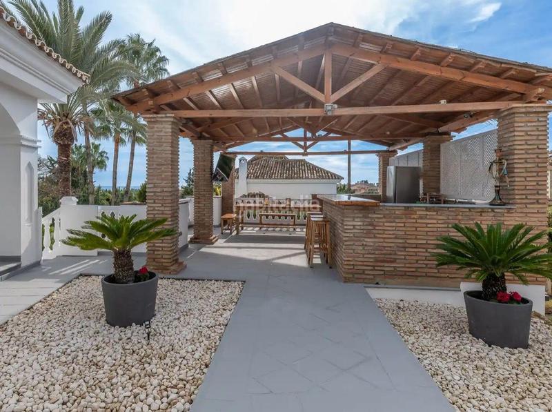 Foto 17a25161-4d5d-44b0-9178-b52fcc1bd960. Chalet exclusiva villa en elviria en Santa María Marbella
