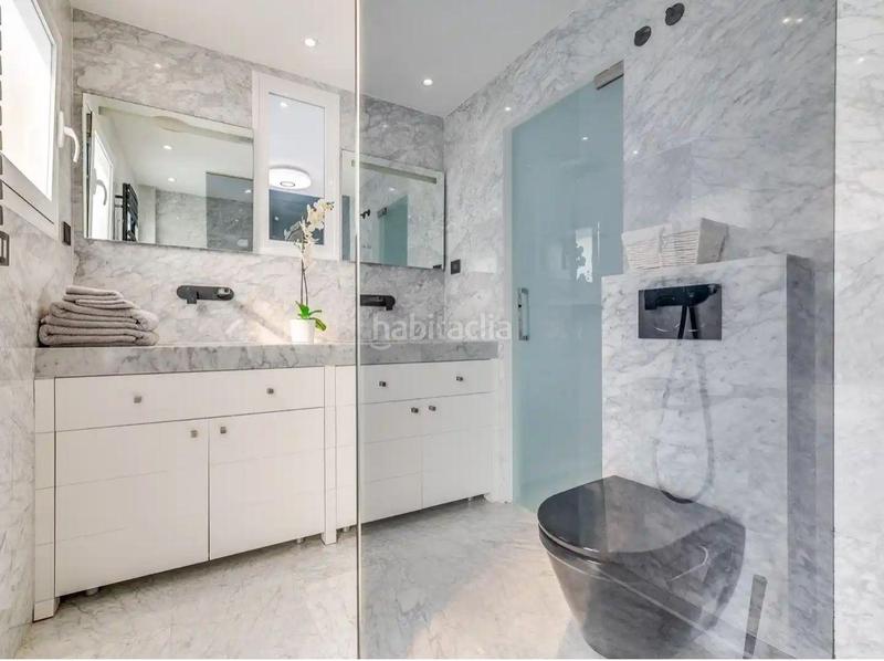 Foto 2bad4b8c-fe58-4217-a885-527cf7d406a9. Chalet exclusiva villa en elviria en Santa María Marbella