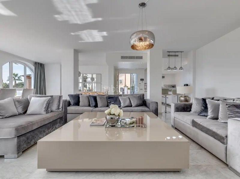 Foto 471d4970-786d-4f62-9370-12976462ed36. Chalet exclusiva villa en elviria en Santa María Marbella