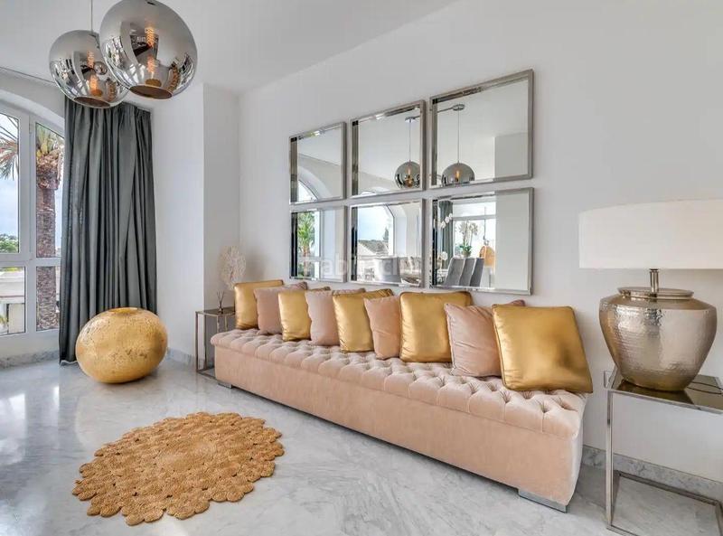 Foto e839b96e-5fbf-482c-93be-99026ea33d3c. Chalet exclusiva villa en elviria en Santa María Marbella