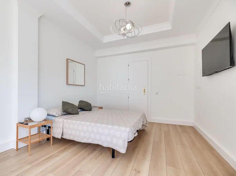 Foto f8bbd7ca-675e-4905-bbd2-cf4ba330fc44. Chalet exclusiva villa en elviria en Santa María Marbella