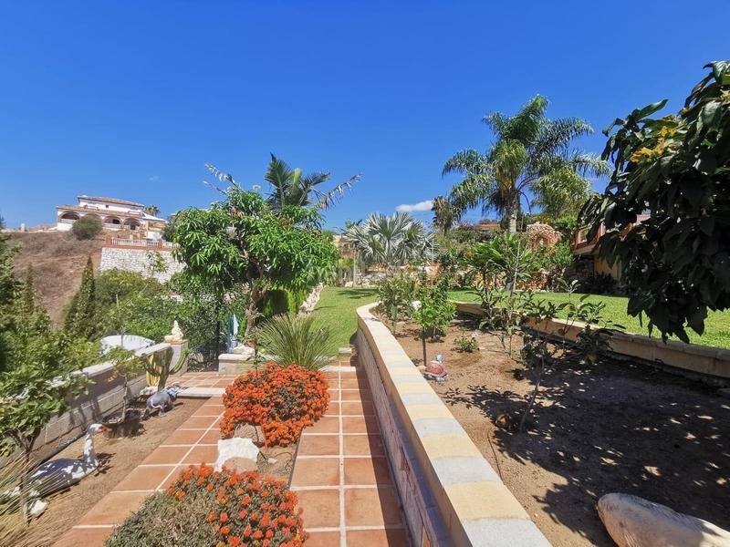 Foto a6d5fc6d-6d8c-4136-b5de-3f7b3b05d38f. Chalet con parcheggio piscina in La Cala Golf - Lagar Martell Mijas