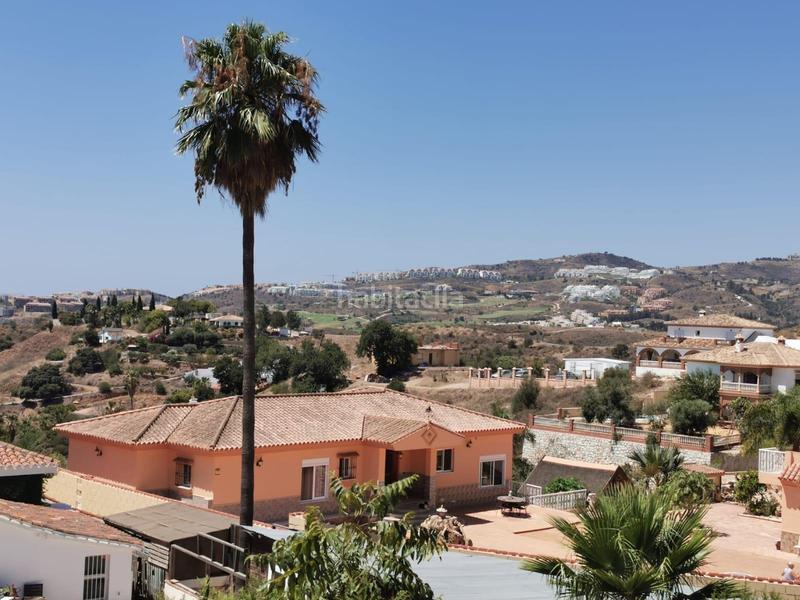 Foto e9bc58c8-cfbc-4bd4-bc48-de25be59d46f. Chalet con parcheggio piscina in La Cala Golf - Lagar Martell Mijas