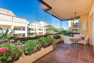 Apartment in Romana Playa. Gran oportunidad piso en elviria a metros de la playa