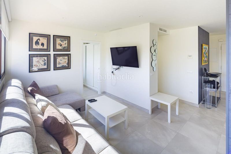 Foto 40c92ad7-48c4-4cc5-ab70-468207ba5e10. Àtic amb aparcament piscina a los jardines de Marbella - la ermita Marbella