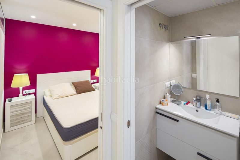 Foto 6e46cafb-203e-4519-9b27-54c8e0a98bab. Àtic amb aparcament piscina a los jardines de Marbella - la ermita Marbella