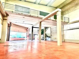 Affitto Capannone industriale in La Carolina - Guadalpín. Amplia nave comercial en alquiler en nueva andalucía  marbella