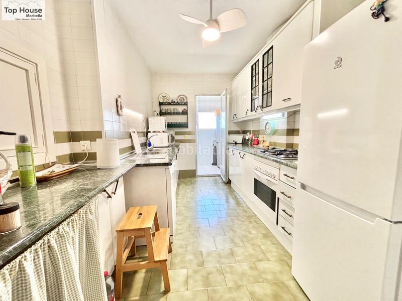 Foto 1106ff33-4bf9-4686-b628-3e818cc0bbb1. Pis amb aparcament piscina a Calahonda Mijas