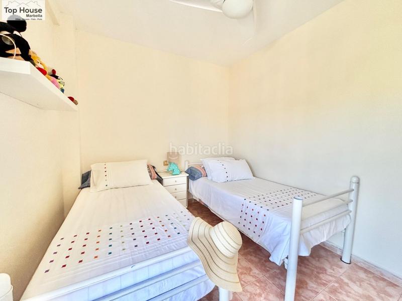 Foto 43a9b8cd-b12a-49aa-8a24-5f257e22e3bc. Piso fantástico apartamento con increibles vistas al mar en la zona de Calahonda en Mijas