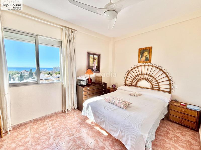 Foto f082c8ce-022b-479c-99b0-94f3a84b7937. Pis amb aparcament piscina a Calahonda Mijas