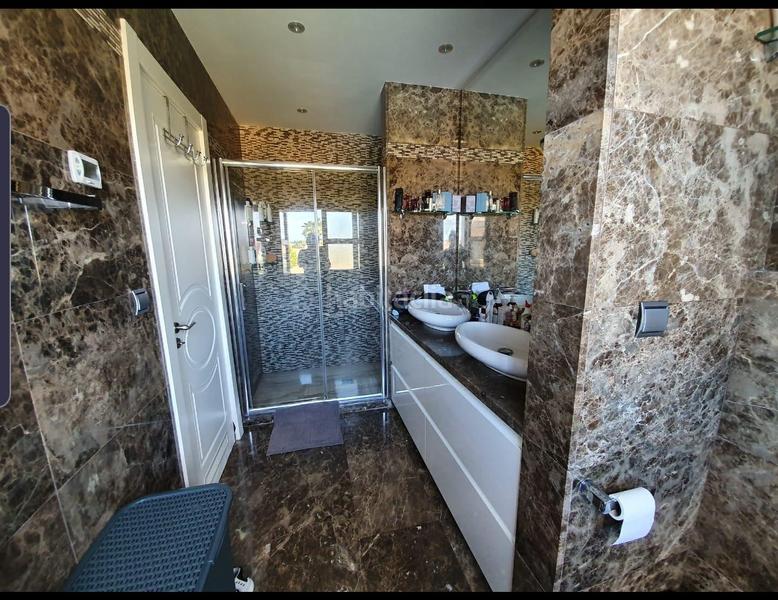 Foto 5d22ebe6-696f-4195-ad5a-0ade44dde3a2. Reihenhaus mit parking pool in Guadalmina Alta Marbella