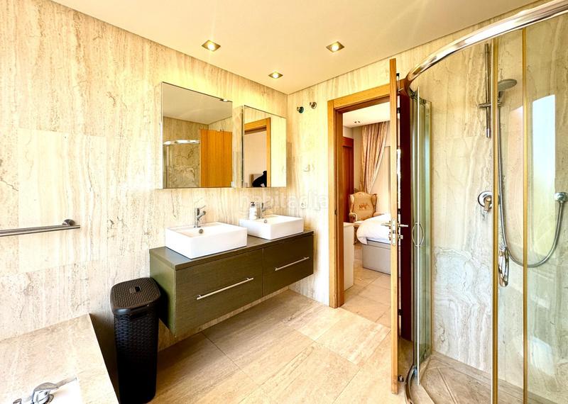 Foto a329a4a8-570c-4df2-88b3-d09a4f7991af. Casa a schiera con parcheggio piscina in Chullera Manilva