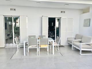 Location Maison jumelée à Bahía de Marbella. Espectacular casa adosada en primera linea de playa en la zona d