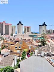 Dúplex a Puerto Deportivo. Fantástico ático dúplex con garaje en la zona de la plaza de tor