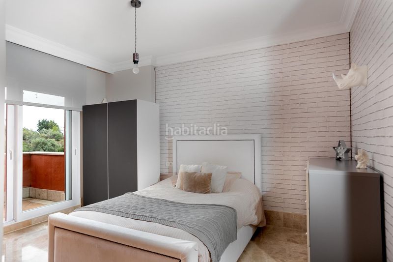 Foto 089fa19e-ee58-4978-b782-dede52b58e53. Xalet amb aparcament piscina a Santa Clara Marbella