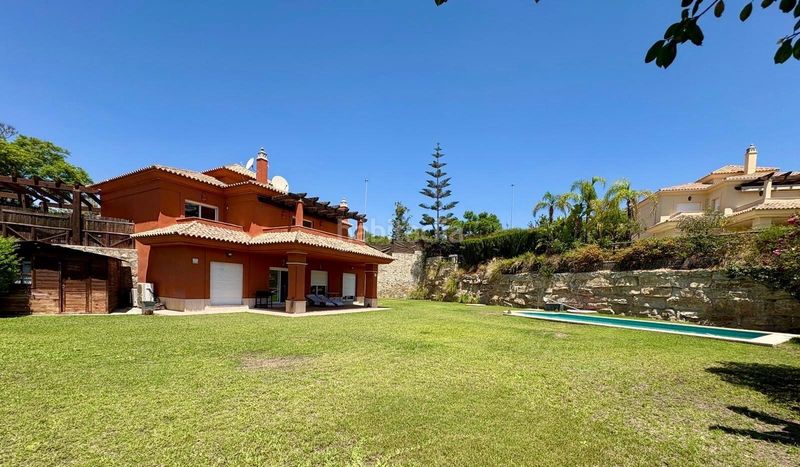 Foto 2ab9c84e-33d1-40f4-a23e-337309a3e1cc. Xalet amb aparcament piscina a Santa Clara Marbella