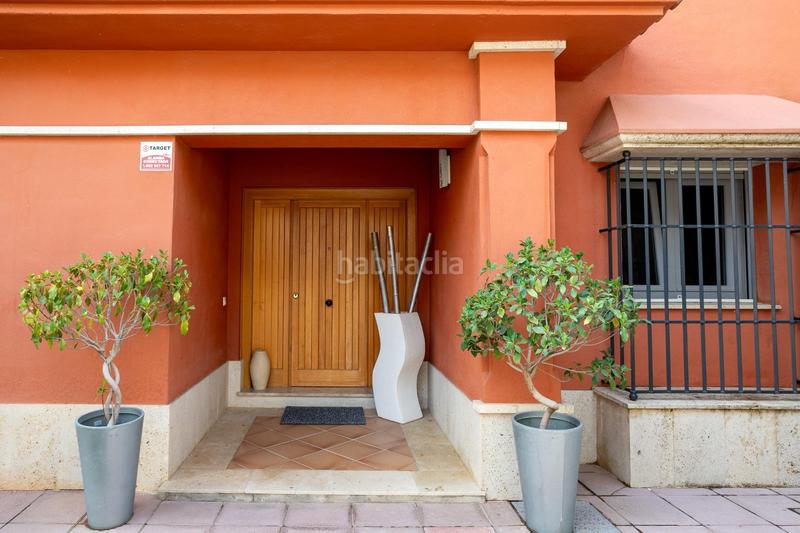 Foto 96539b78-b096-4e7a-9b9b-c3f9fdf42992. Chalet mit parking pool in Santa Clara Marbella