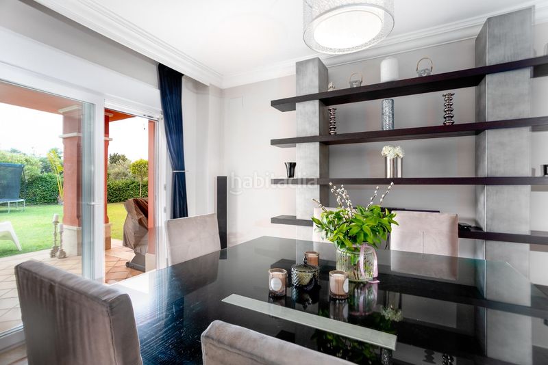 Foto ce592bc4-8284-4409-90c2-6d2ac23ba235. Xalet amb aparcament piscina a Santa Clara Marbella