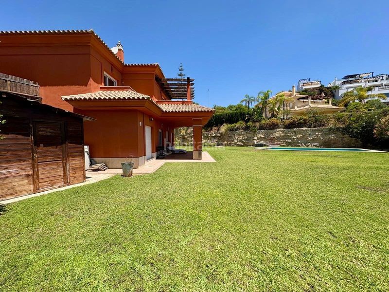 Foto dbe3405e-cbea-4bb7-ae20-22508cbab94e. Xalet amb aparcament piscina a Santa Clara Marbella