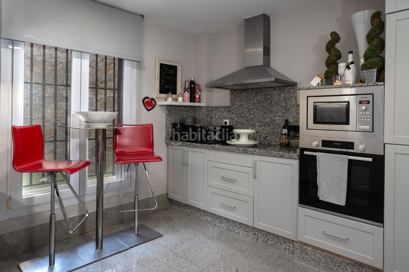 Foto ea4ace2b-fbff-4693-b334-d6a460e4eb4c. Xalet amb aparcament piscina a Santa Clara Marbella