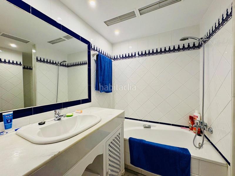 Foto 78dcdb57-78d3-4e95-b970-8bd79fa1e502. Alquiler dúplex espectacular dúplex con vistas despejadas en urb. privada en atalaya isdabe en Estepona