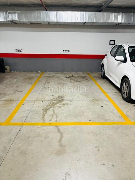 Foto 8456c0a8-076a-4c7b-a780-023d4c3cd0c8. Location appartement avec parking piscine dans reserva de Marbella Marbella