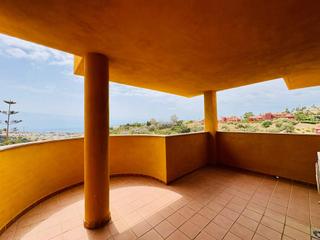 Location Appartement à Reserva de Marbella. Amplio piso con terraza y vistas al mar en la reserva de marbell