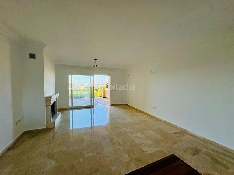 Foto 1c17b18d-0308-4160-aec3-e7e938f70b66. Etagenwohnung mit parking pool in La Concha - Resina Golf Estepona