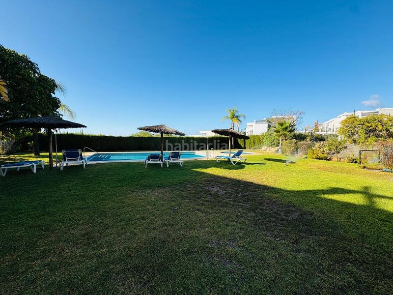 Foto 92ee1448-9508-43f2-a935-3be599a87460. Etagenwohnung mit parking pool in La Concha - Resina Golf Estepona