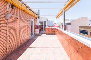 Ático en Plaza de la Luz. Ático ejido centro