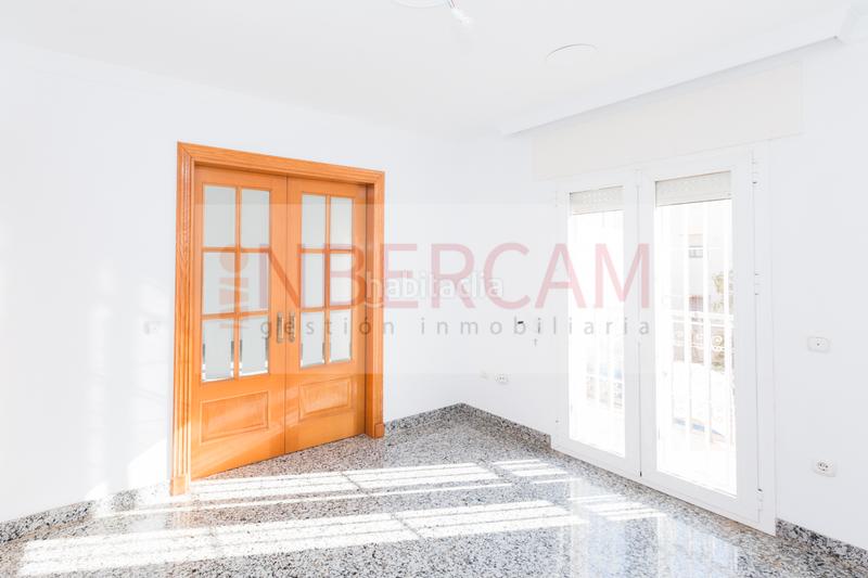 Foto 4b125e78-7e03-4957-a1b1-8fefc0e1e386. Maison jumelée avec parking dans Ejido centro Ejido (El)