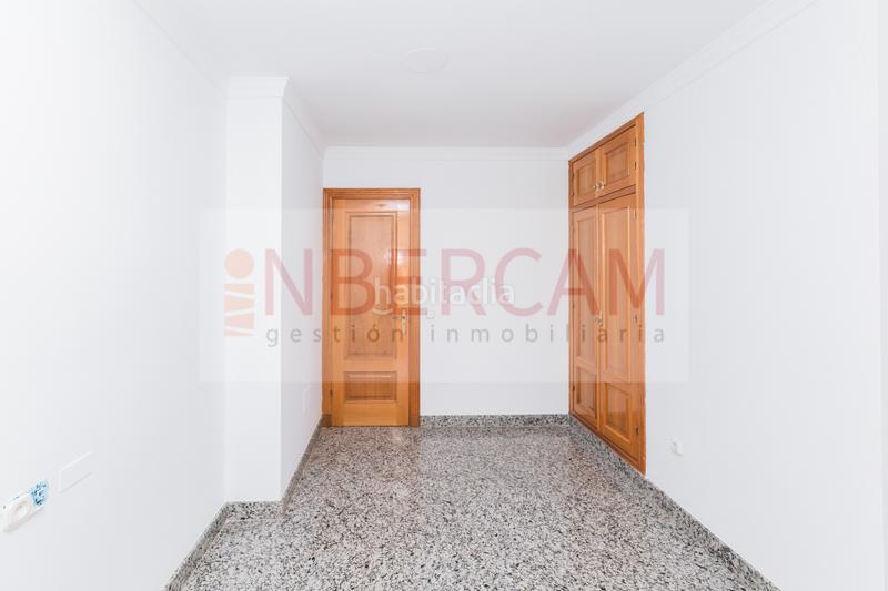 Foto bcb2cd4d-9b6e-4ba8-bb65-c53cb6f9cbcb. Maison jumelée avec parking dans Ejido centro Ejido (El)