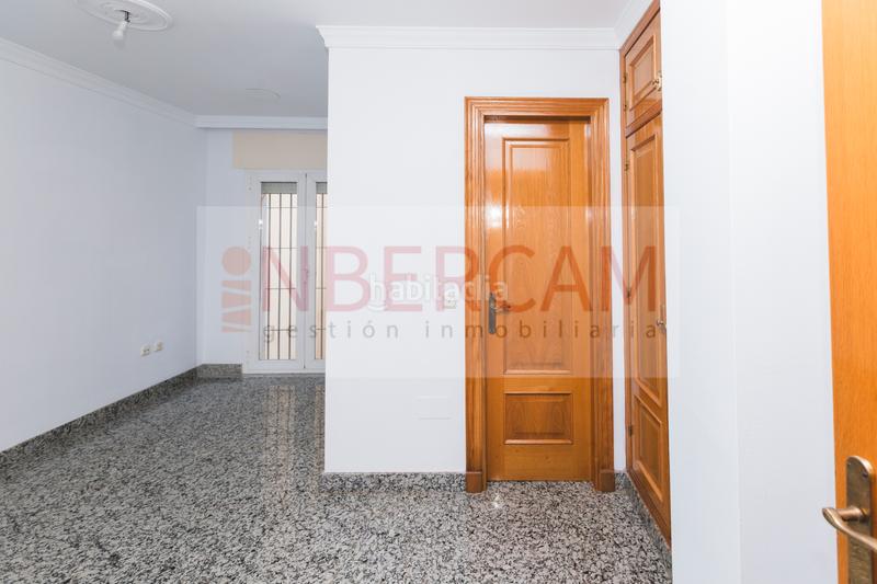 Foto d33cf073-edeb-4177-bf1d-fba9d8ba7ecc. Maison jumelée avec parking dans Ejido centro Ejido (El)