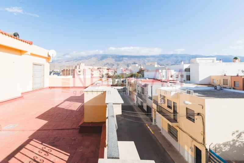 Foto ea8873a9-6ebb-4f50-a3c4-4f0d82d5862d. Maison jumelée avec parking dans Ejido centro Ejido (El)