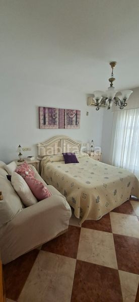 Foto c1636669-c5b3-4680-b132-e166846dcf02. Casa adossada amb aparcament a Plaza de la Luz Ejido (El)