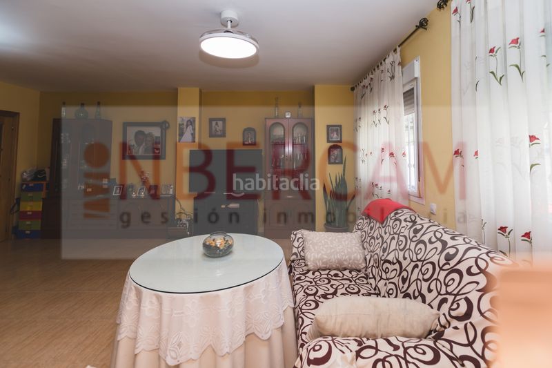 Foto ae3859b2-1a13-448b-b3b5-a989a5ed1dae. Flat with parking in Ejido Sur Ejido (El)
