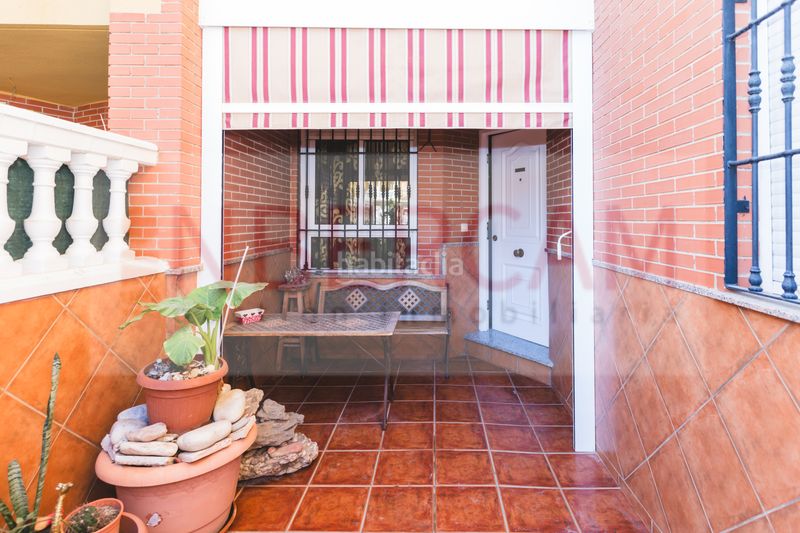 Foto 0ad659af-270d-4bb8-98ff-0a9d90eea28d. Casa amb aparcament a Ejido centro Ejido (El)