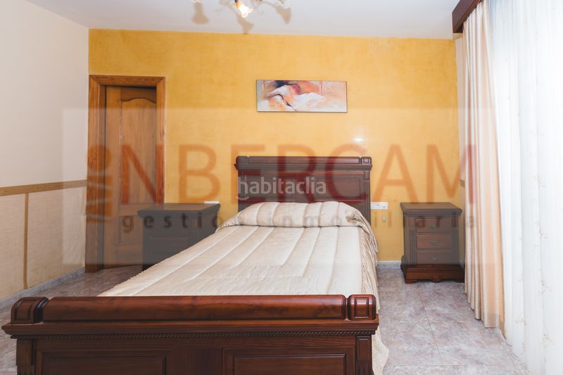 Foto 1d5a5cea-9196-463a-b4a5-4dae5eecd3d7. Casa amb aparcament a Ejido centro Ejido (El)